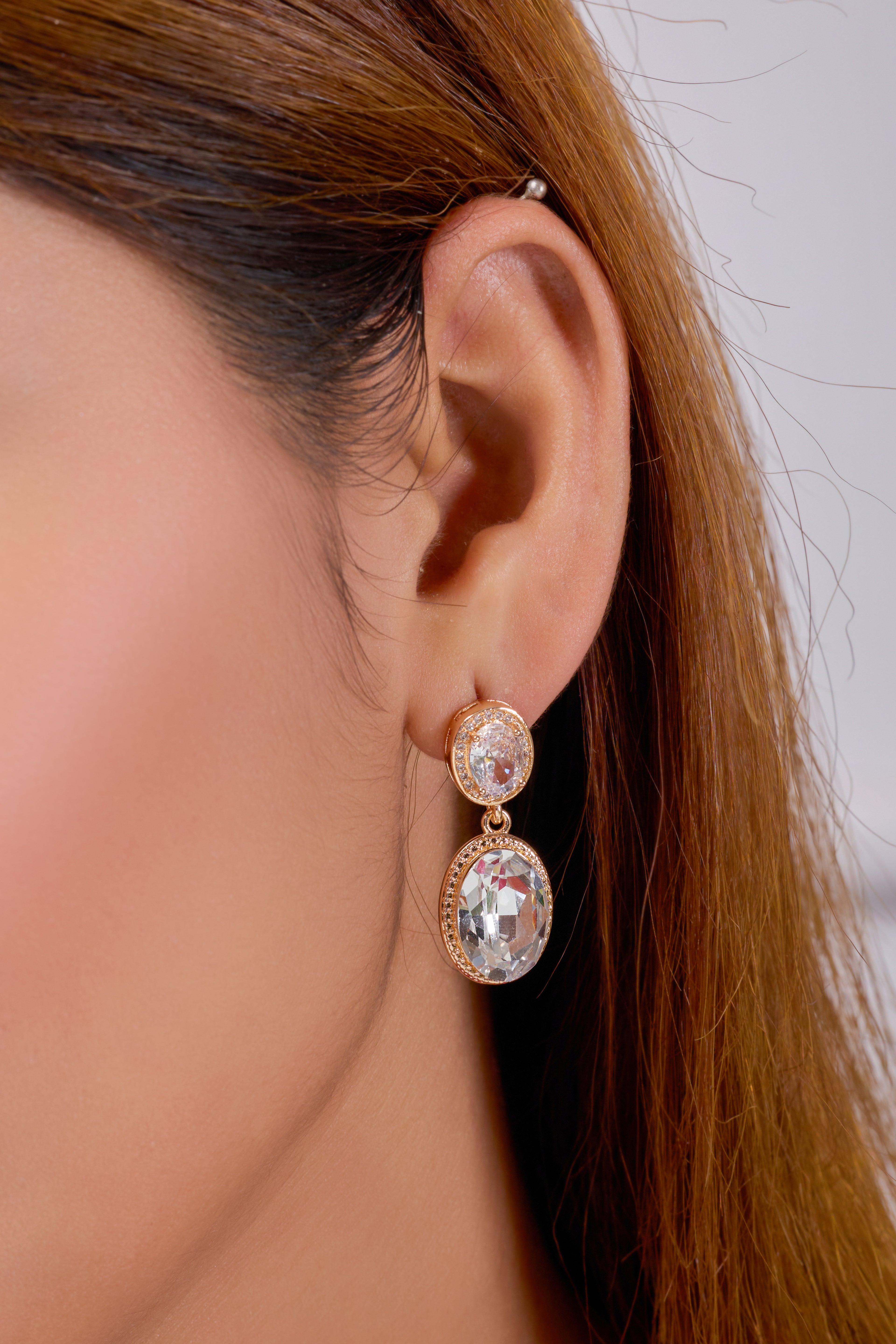 Oval Crystal Halo Drop Earrings GWE -14