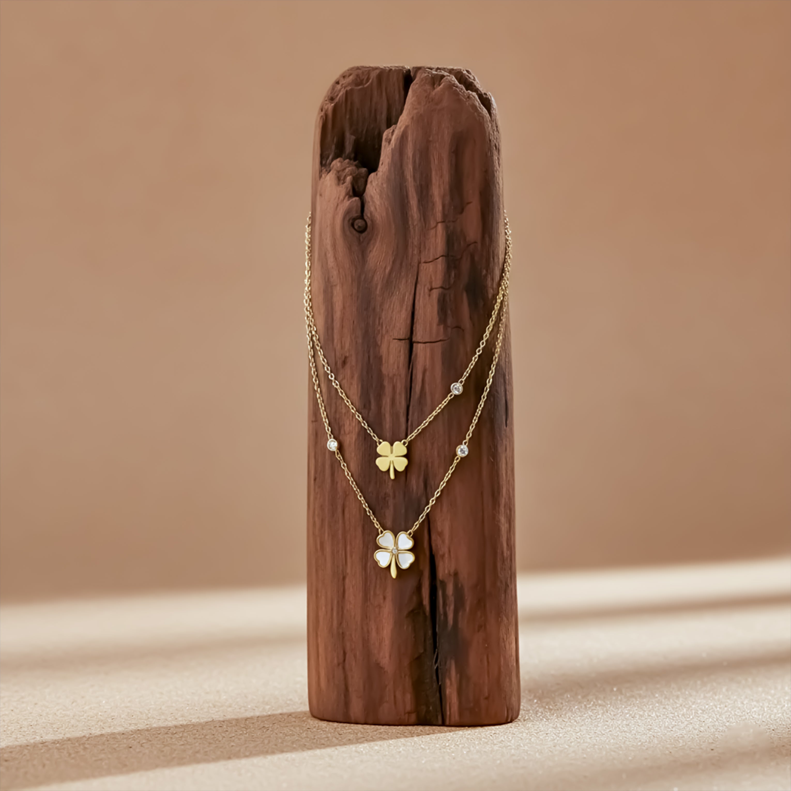 Modern Four-Leaf Clover Dual Layer Necklace GWN -127