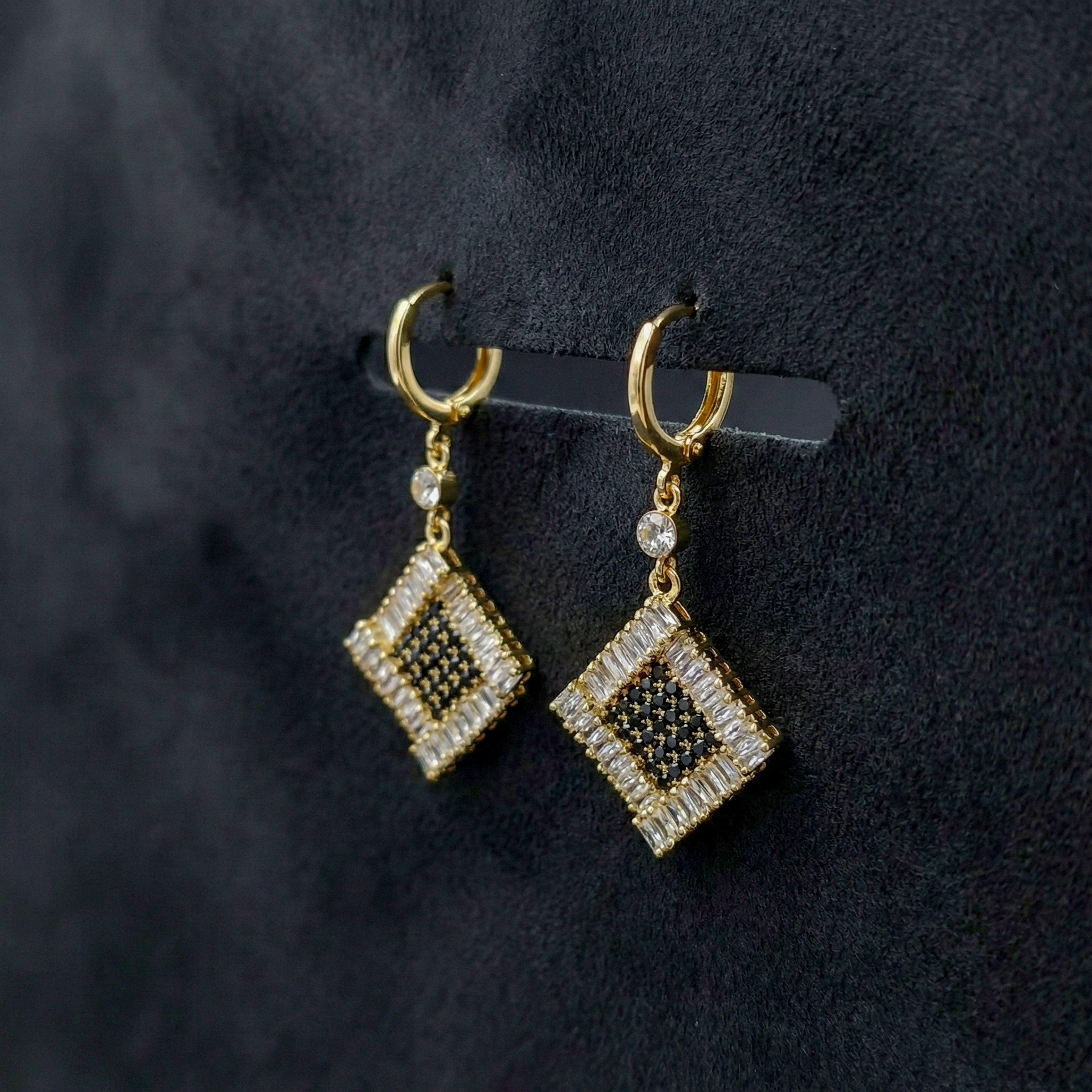 Classic Square Black Noir Hoop Earrings GWE -150