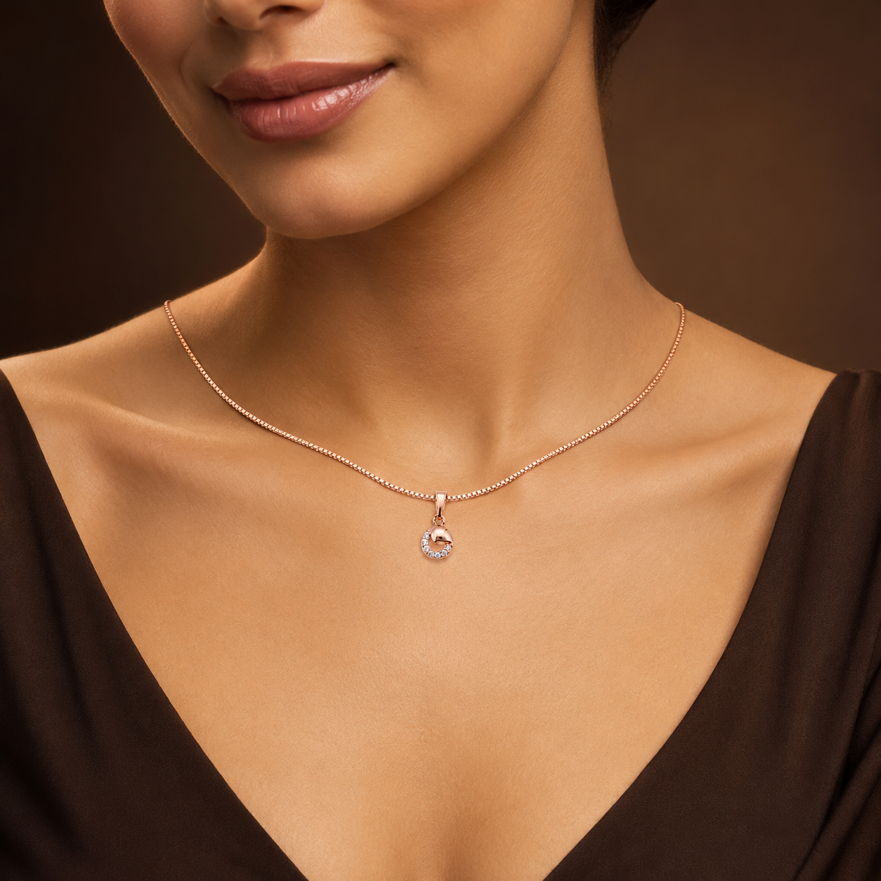 Rose Gold Crystal Circle Necklace GWN-198