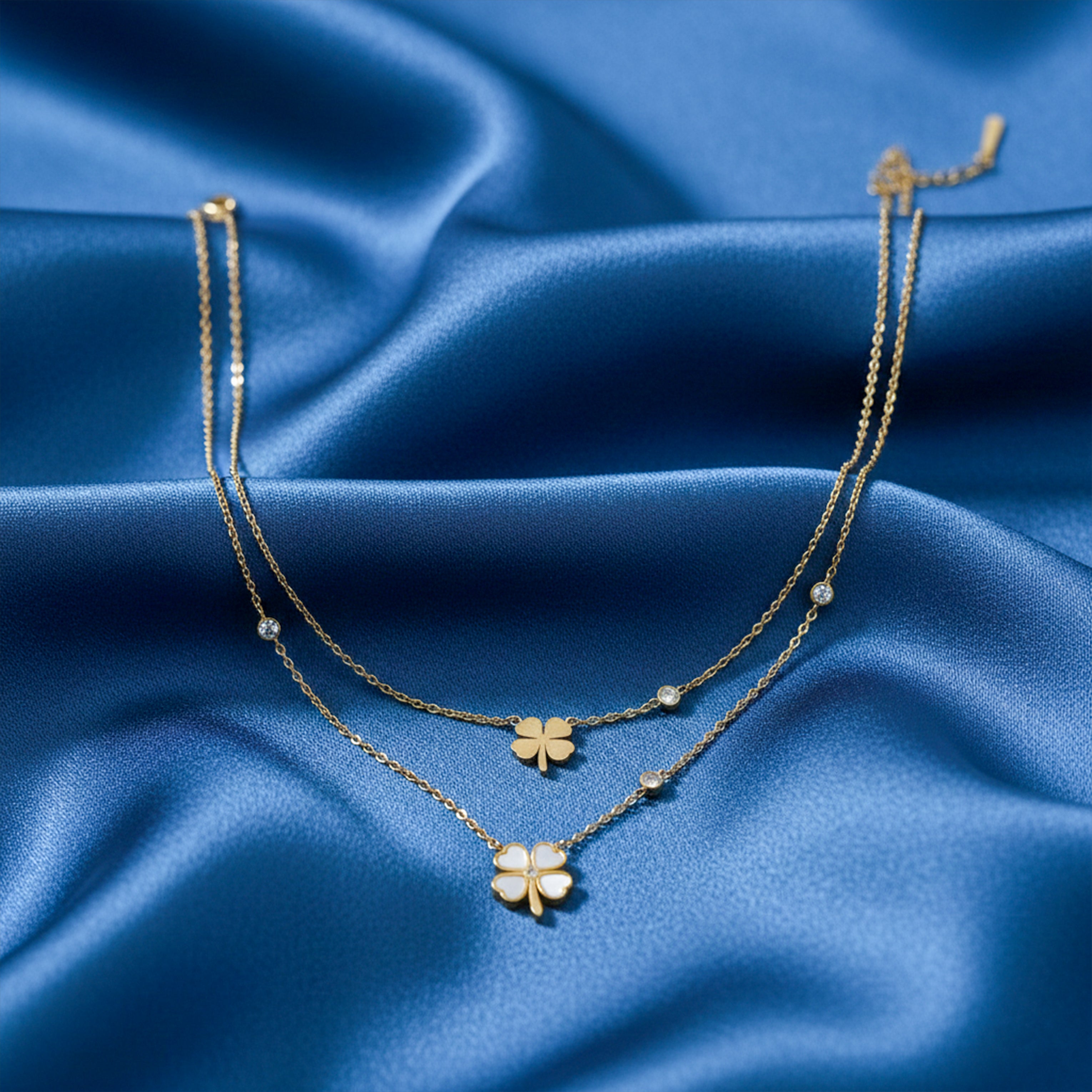 Modern Four-Leaf Clover Dual Layer Necklace GWN -127