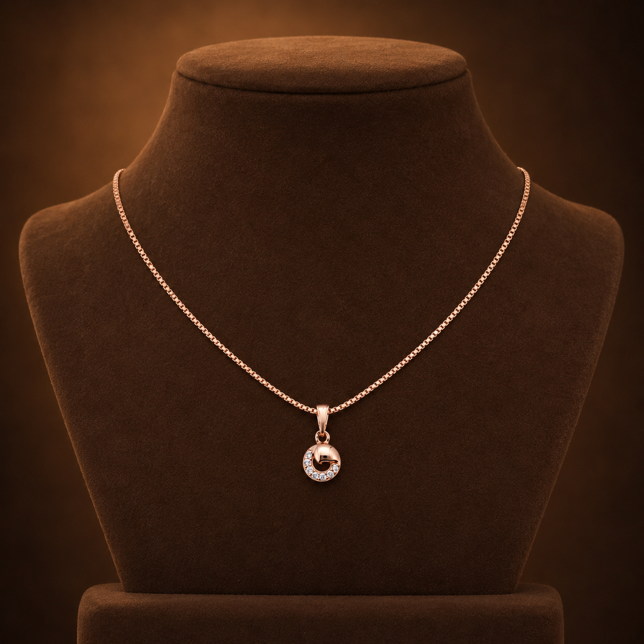 Rose Gold Crystal Circle Necklace GWN-198