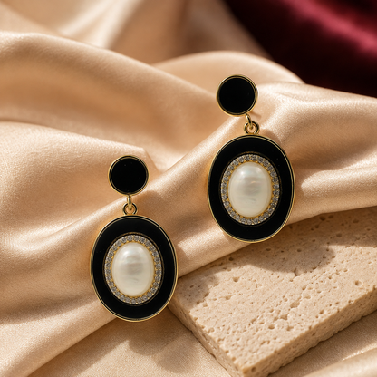 Vintage Black Enamel Pearl Earrings GWE -20