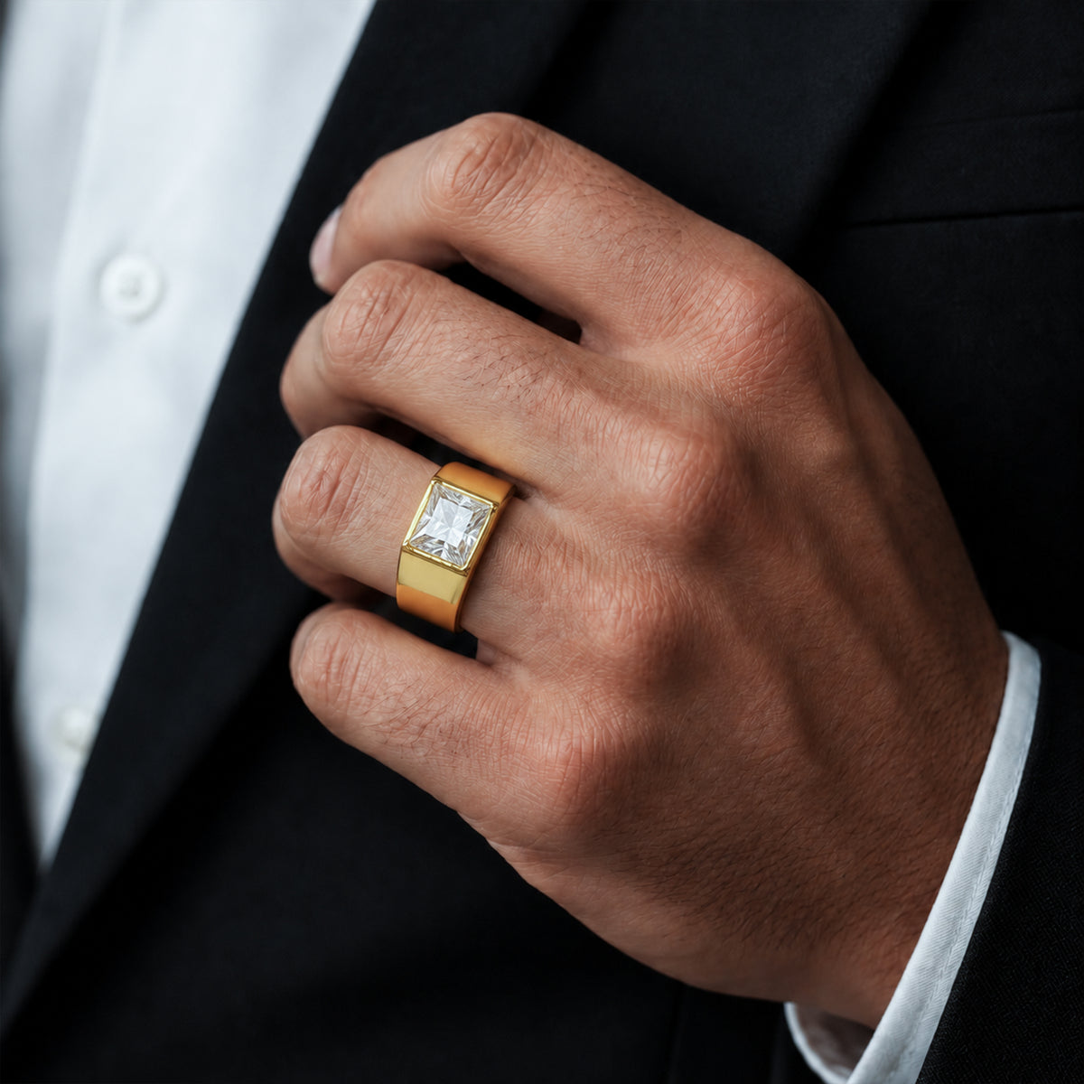 Royal Solitaire Men’s Ring GMR 40