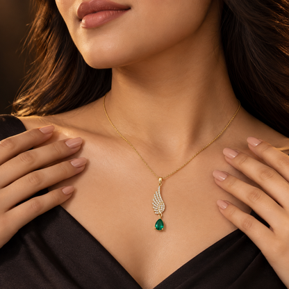 Emerald Cascade Feather Necklace GWN 116