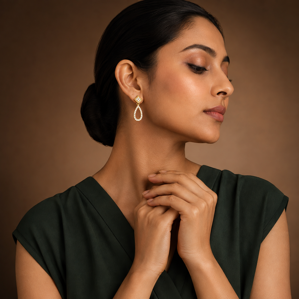 Liora Crystal Teardrop Earrings GWE 296