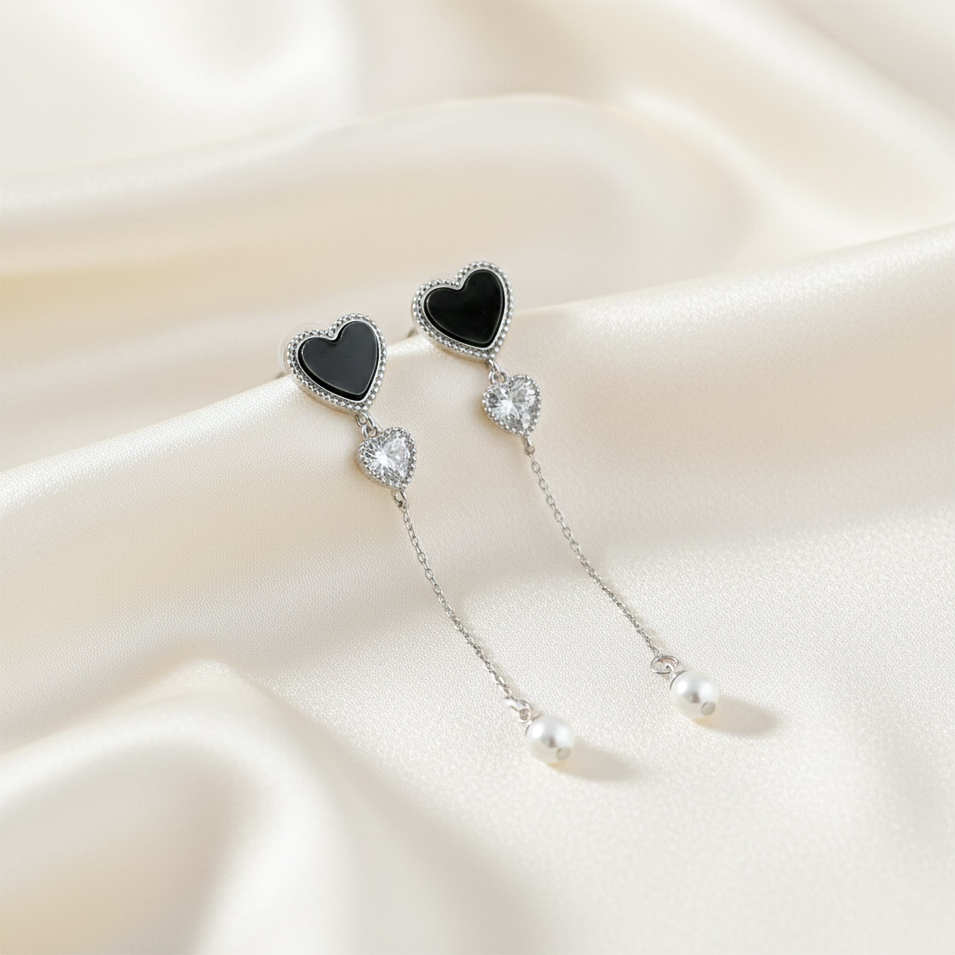 Trishna Heart Pearl Drop Earrings GWE -85