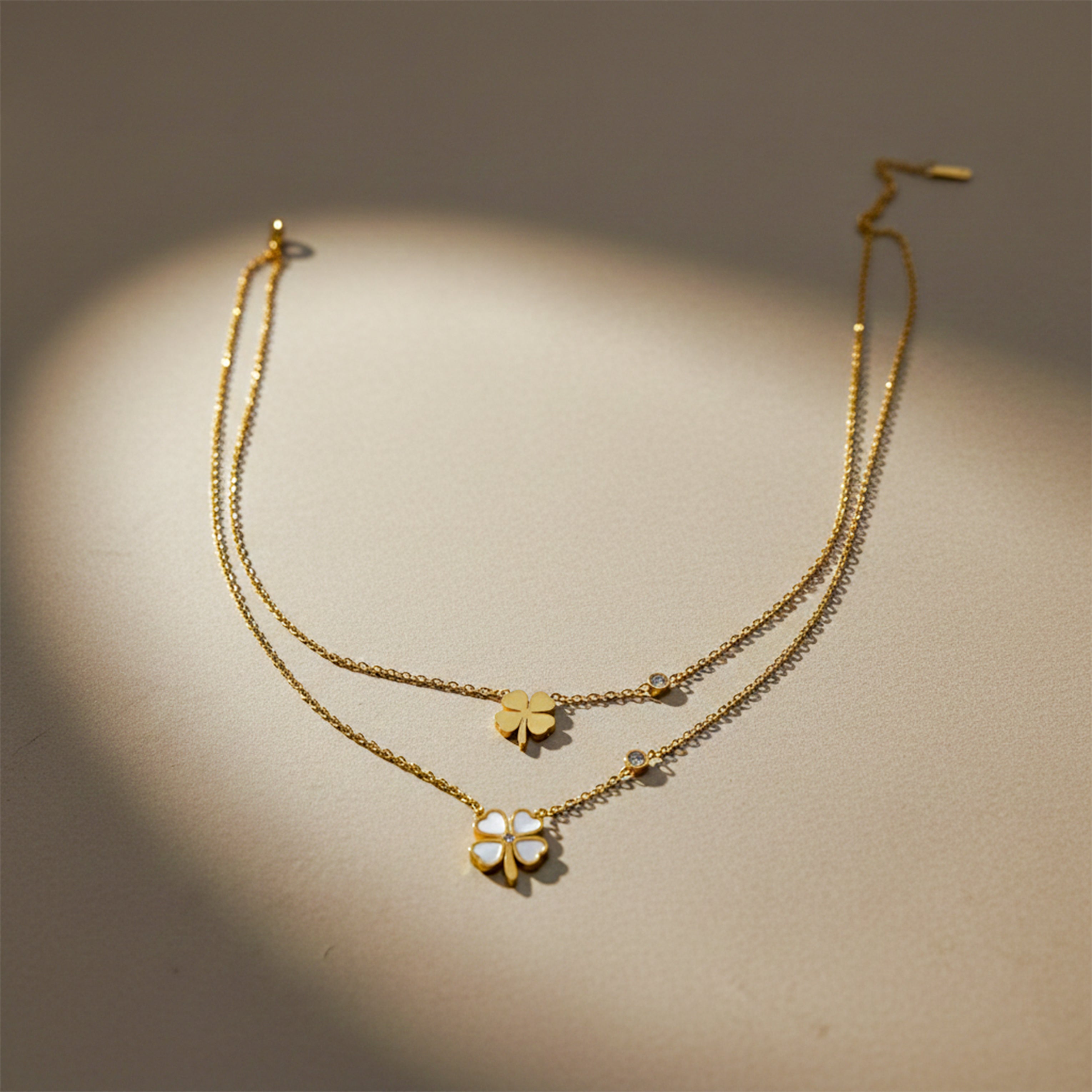 Modern Four-Leaf Clover Dual Layer Necklace GWN -127