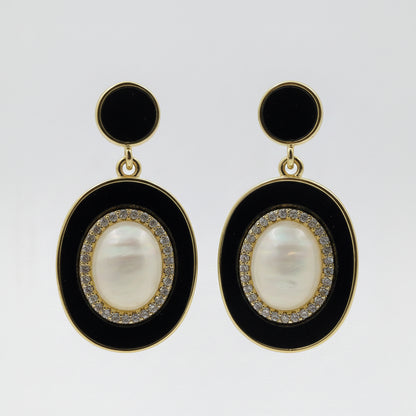Vintage Black Enamel Pearl Earrings GWE -20