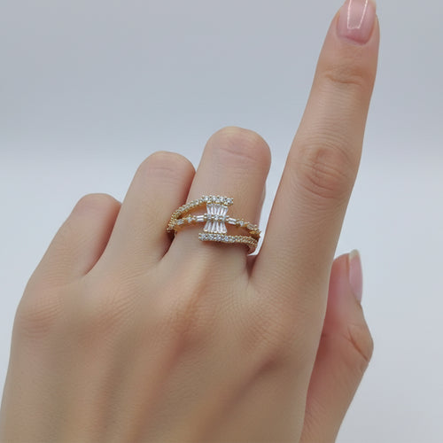 Baguette Bow Hourglass Split Band Ring GWR-82