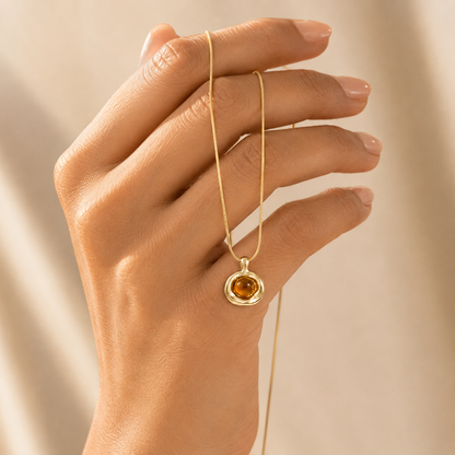 Modern Molten Gold Amber Pendant Necklace GWN -66