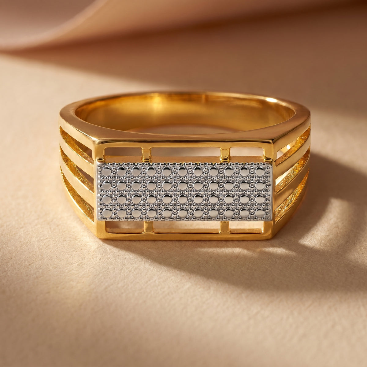 Regal Grid Men’s Ring GMR 32