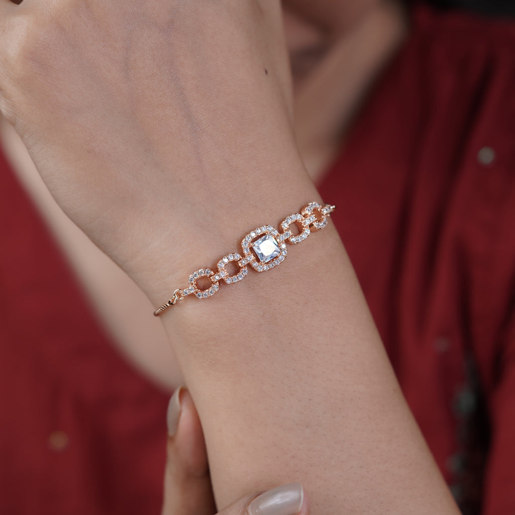 Imperial Cushion Cut Solitaire & Linked Halo Bolo Bracelet GWB-52
