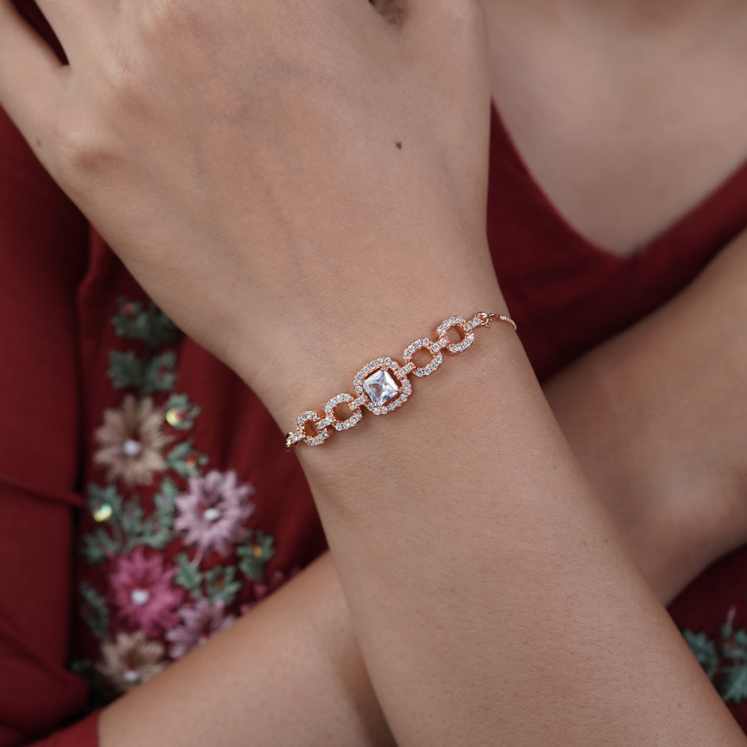 Imperial Cushion Cut Solitaire & Linked Halo Bolo Bracelet GWB-52