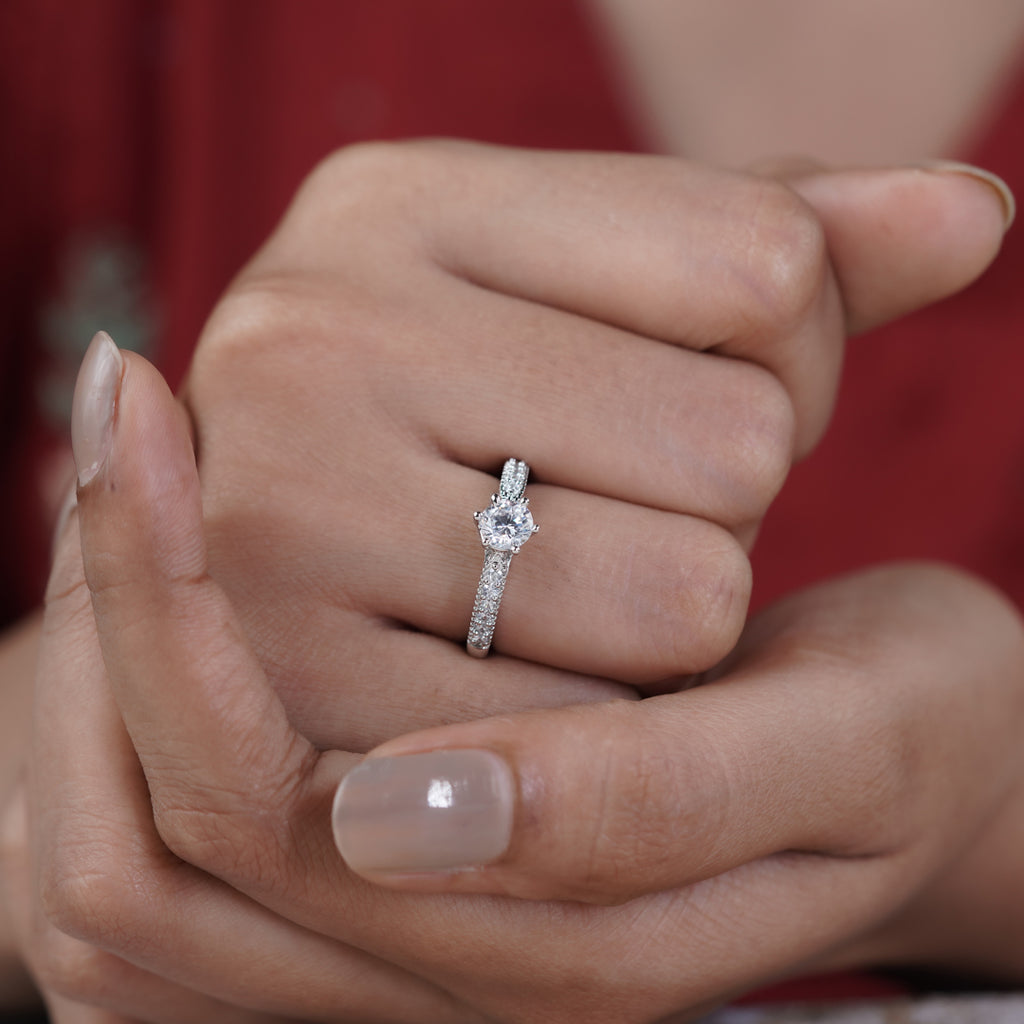 Classic Round Solitaire Milgrain Band Ring GWR-83