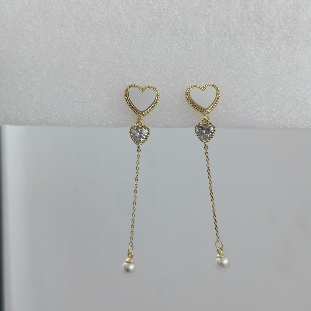 Trishna Shell Heart Pearl Drops GWE -87