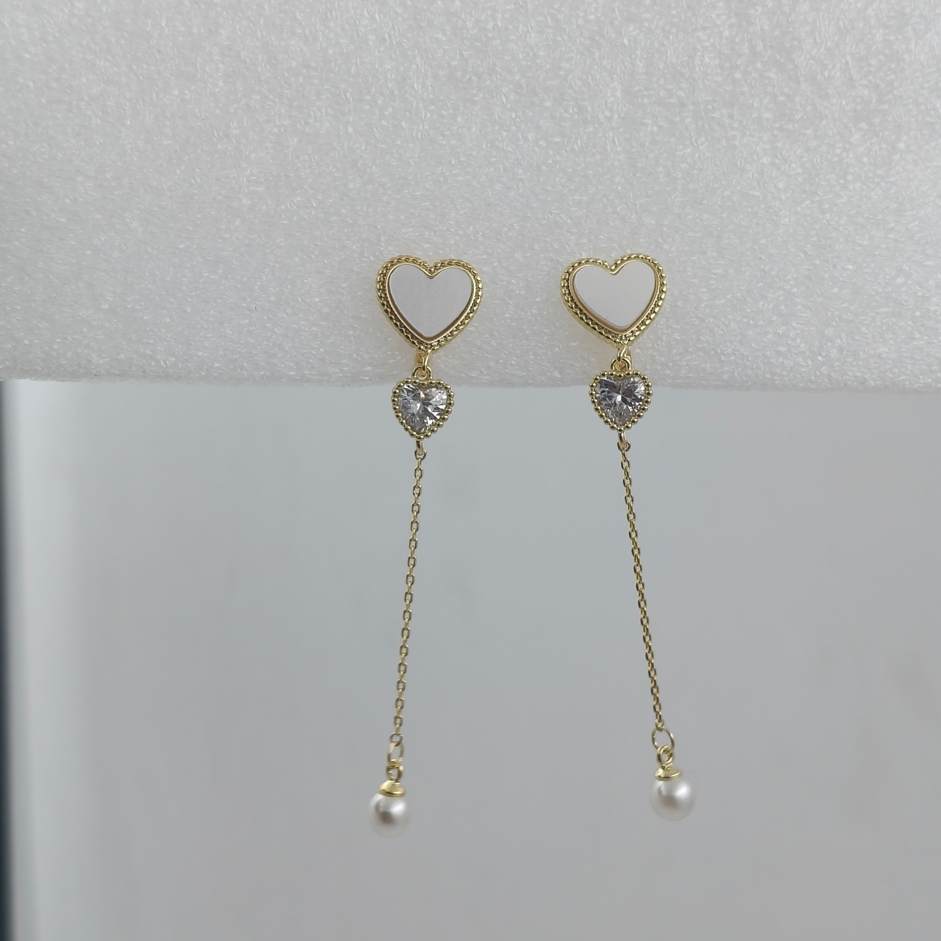 Trishna Shell Heart Pearl Drops GWE -87
